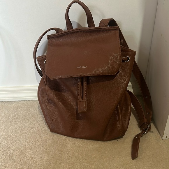 Matt and nat Mumbai vegan leather bag. - Picture 1 of 5